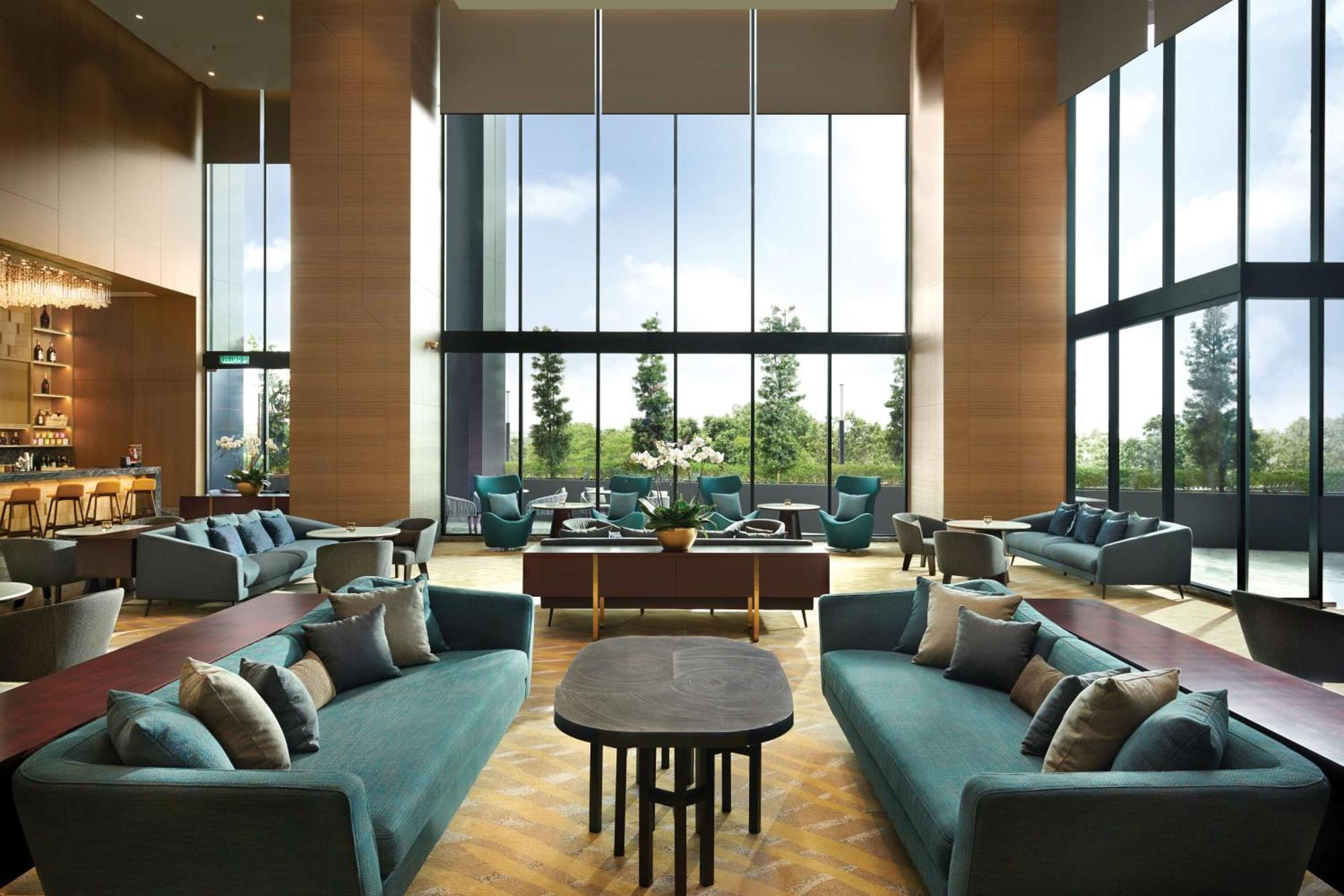Doubletree By Hilton Shah Alam I-City Εξωτερικό φωτογραφία The lobby of the hotel